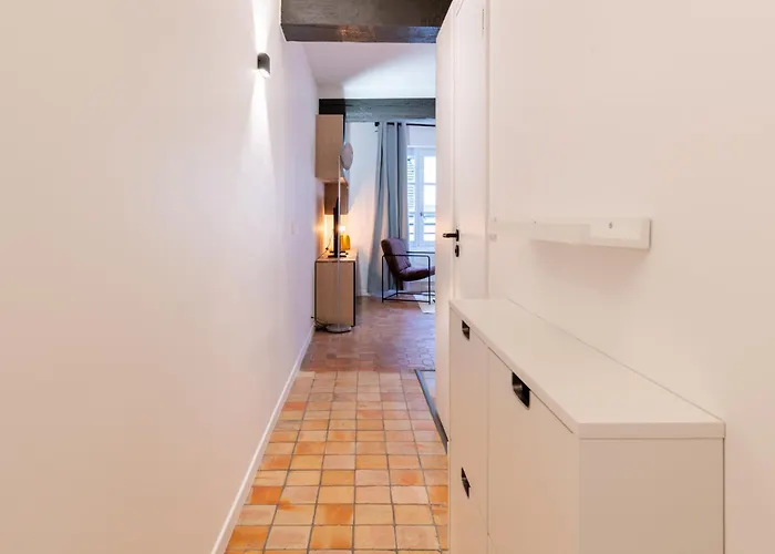 아파트 Bright Modern Vintage Renovated Flat In Le Marais 파리